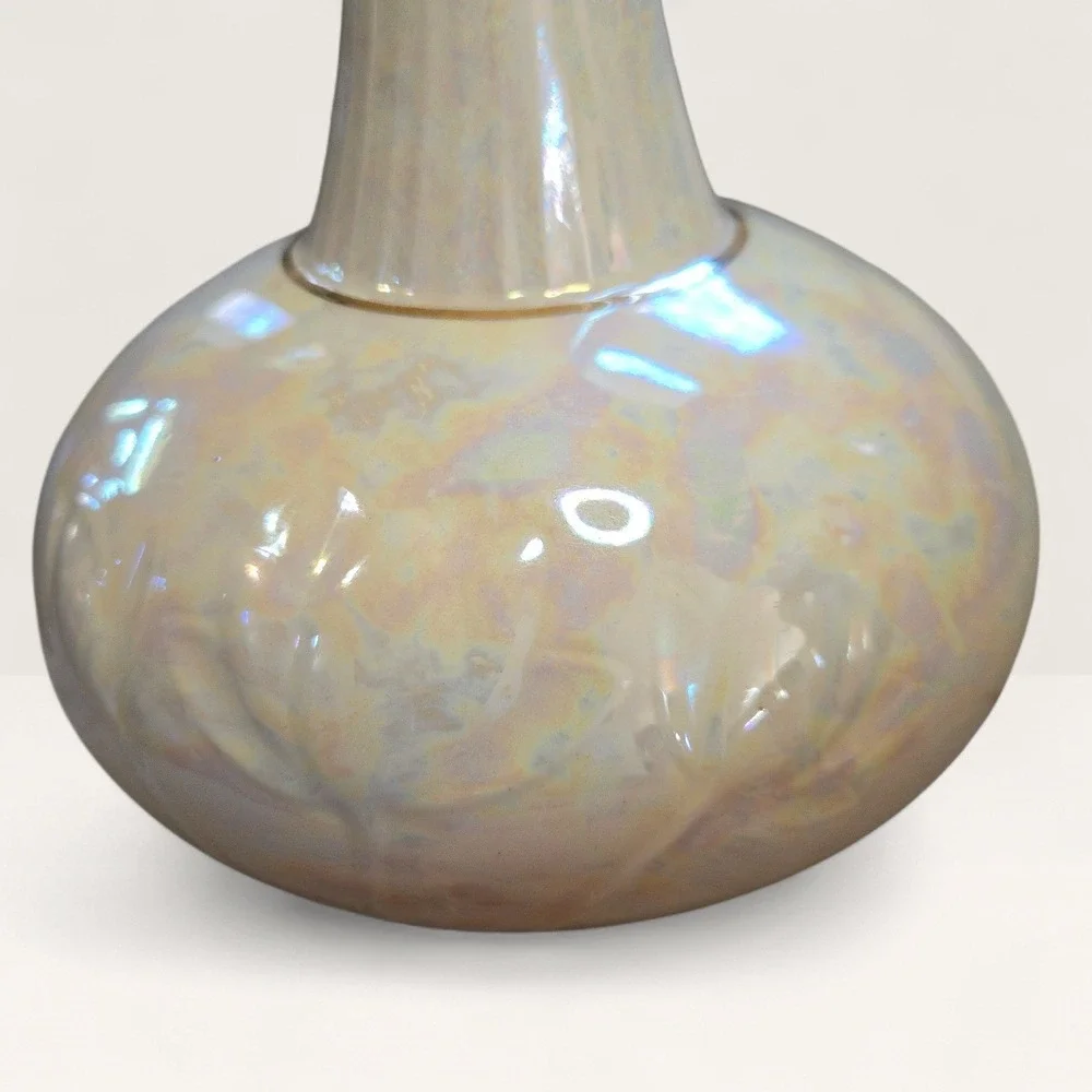 Vtg Belleek Ireland Iridescent Luster Vase White‎ Gold Trim Floral Embossed USA